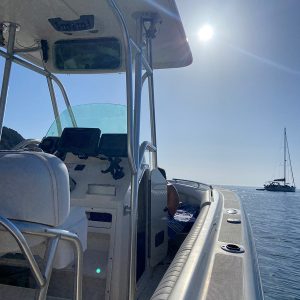 Robalo, tour in barca a motore