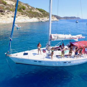Zaurak tour in barca a vela